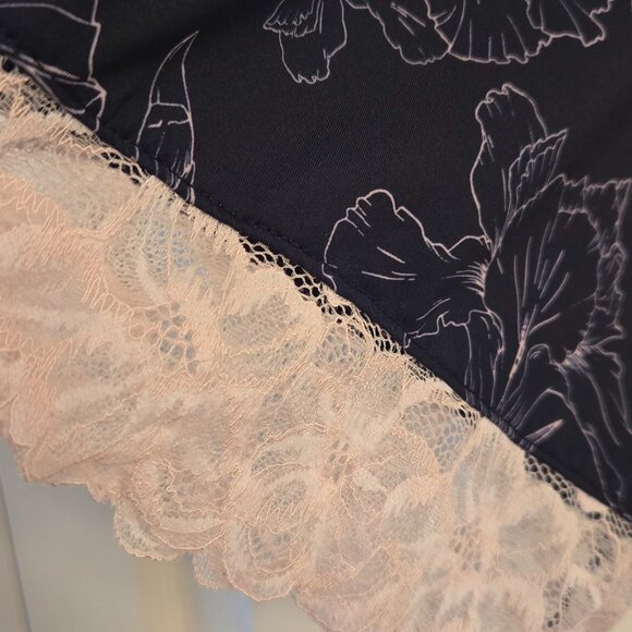 La Vie En Rose kimono robe - Picture 4 of 4